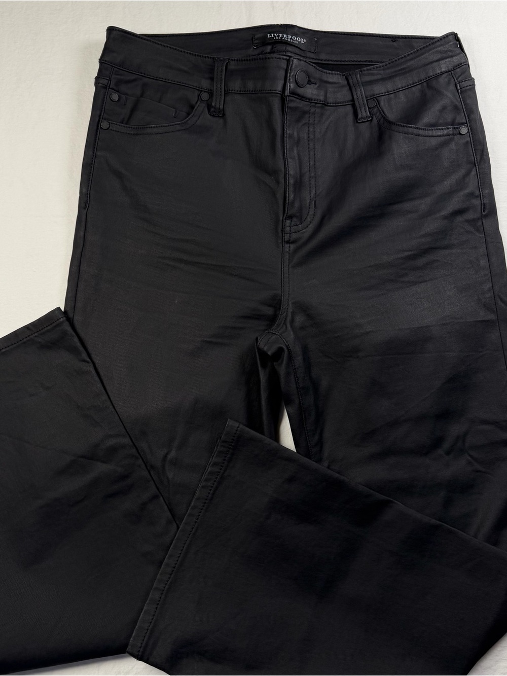 Liverpool Los Angeles Black Coated Stretch Pants Size 12/31 Faux Leather Look